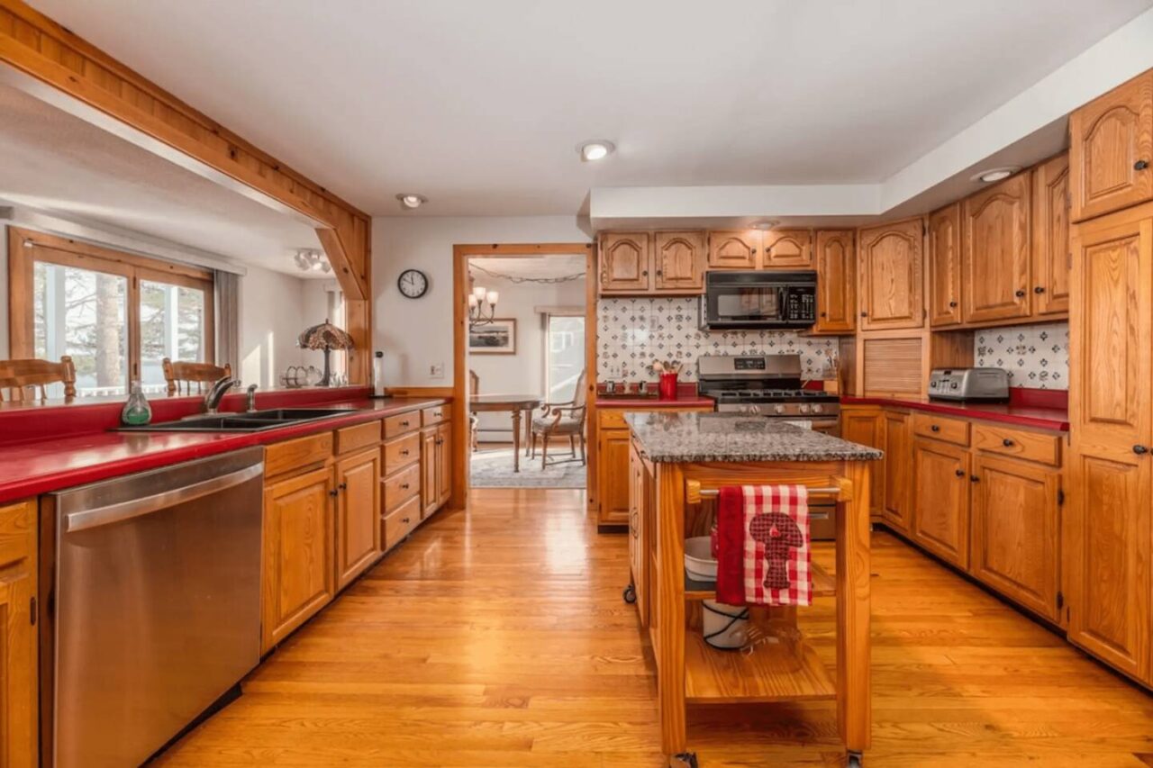 6ab71b86-3f24-43b3-94b2-1187559c19e3