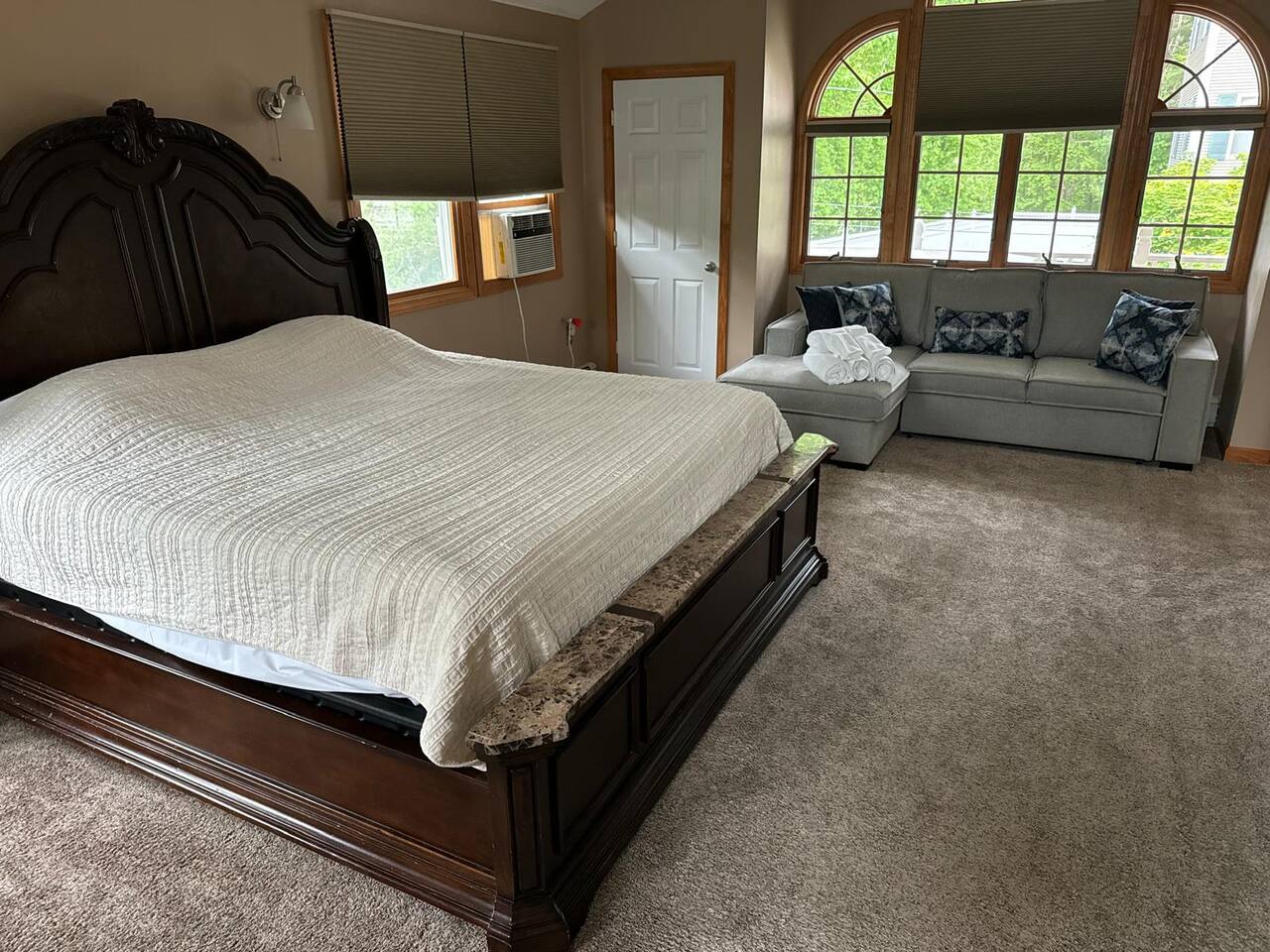 5fcb204a-c71e-44a2-b40d-545bae5bacbe