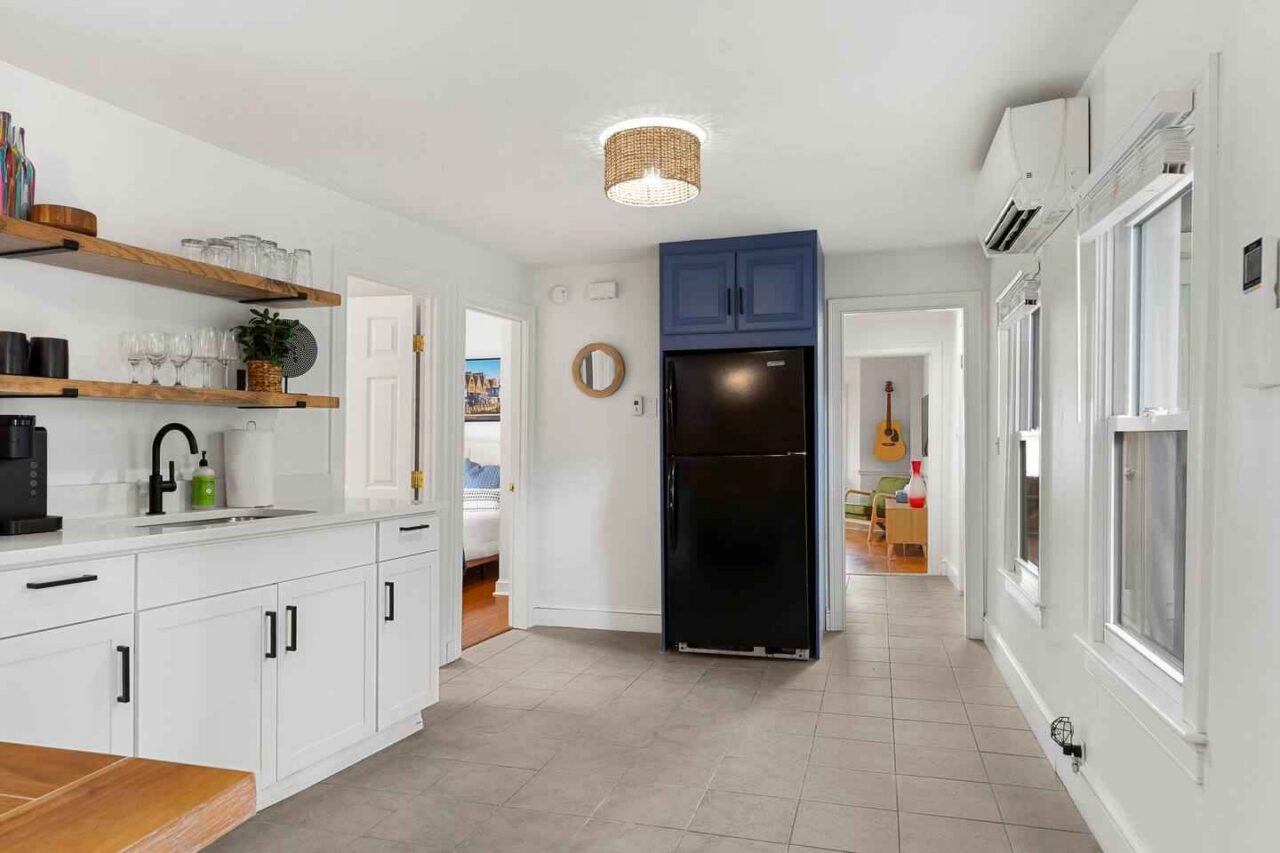 e6c3093a-4281-41ba-851a-717632acd7a5